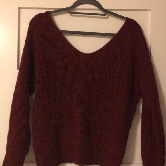 Zaful Front Twist Sweater - Picture 2 of 2